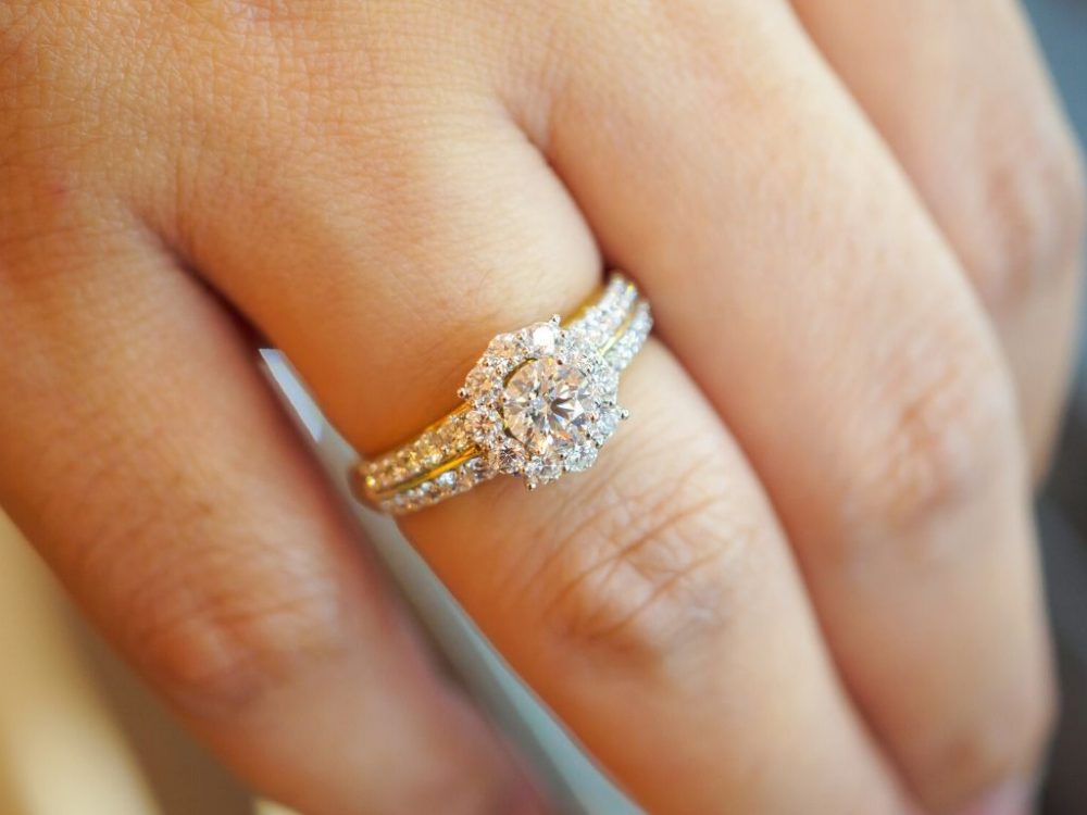 diamond engagement ring